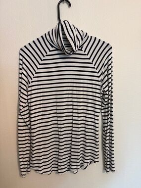 Old Navy Navy and White Striped Turtleneck Top
